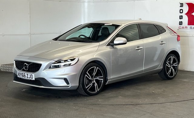 2016 Volvo V40 2L R-Design Pro 5dr - Photo 7