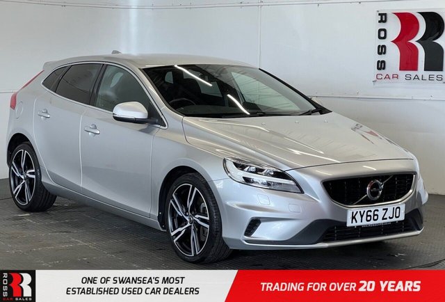 2016 Volvo V40
