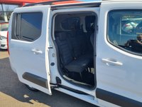 USED 2023 72 VAUXHALL Combo Life Electric 50kWh SE XL MPV 5dr Electric Auto (7.4kW Charger) (136 ps) 