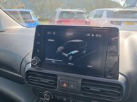 USED 2023 72 VAUXHALL Combo Life Electric 50kWh SE XL MPV 5dr Electric Auto (7.4kW Charger) (136 ps) 