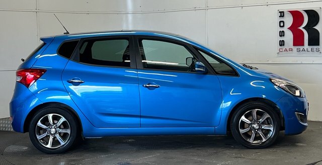 2018 Hyundai Ix20 1.4L Premium Nav 5dr - Photo 2