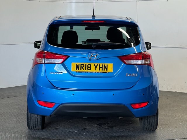 2018 Hyundai Ix20 1.4L Premium Nav 5dr - Photo 4