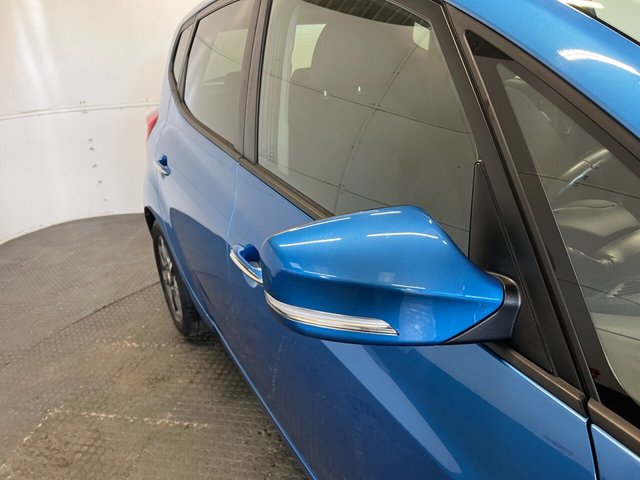 2018 Hyundai Ix20 1.4L Premium Nav 5dr - Photo 10