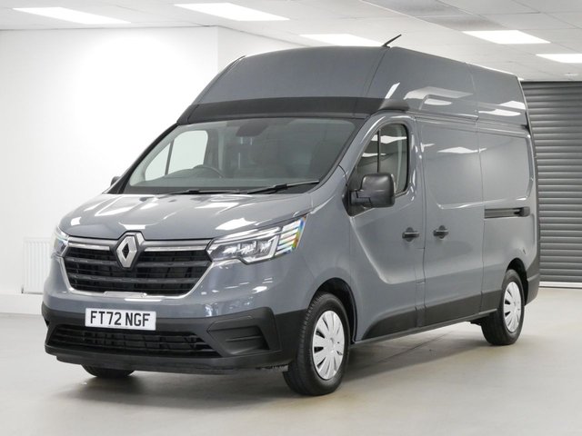 View our Renault Trafic LL30 2.0 BLUEDCI 150 BHP LONG H2 HIGH ROOF BUSINESS PLUS +