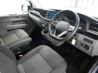 USED 2024 24 VOLKSWAGEN TRANSPORTER T30 2.0 TDI 110 BHP SWB HIGHLINE KOMBI 5 SEATER CADCO BED | STORAGE  | TAILGATE | HIGH SPEC