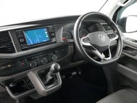 USED 2024 24 VOLKSWAGEN TRANSPORTER T30 2.0 TDI 110 BHP SWB HIGHLINE KOMBI 5 SEATER CADCO BED | STORAGE  | TAILGATE | HIGH SPEC