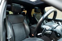 USED 2021 21 LAND ROVER DISCOVERY 3.0 D300 MHEV R-Dynamic HSE SUV 5dr Diesel Auto 4WD Euro 6 (s/s) (300 ps) 22" Alloys Wheels, 7 seats