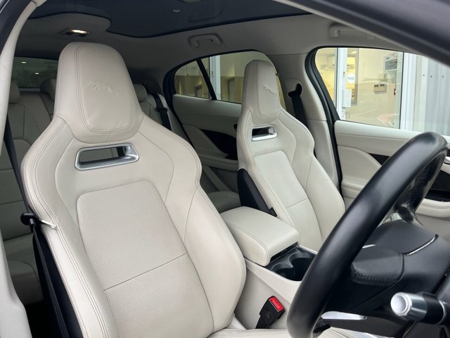 2022 JAGUAR I-PACE 2022 400 90kWh HSE Black SUV 5dr Electric Auto 4WD (400 ps) - Photo 4