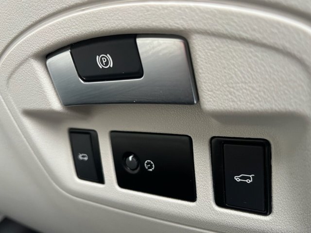 2022 JAGUAR I-PACE 2022 400 90kWh HSE Black SUV 5dr Electric Auto 4WD (400 ps) - Photo 8