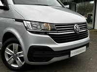 USED 2020 70 VOLKSWAGEN TRANSPORTER SHUTTLE 2.0 TDI SE Minibus Double Cab 5dr Diesel DSG LWB Euro 6 (s/s) (150 ps) 