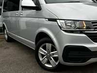 USED 2020 70 VOLKSWAGEN TRANSPORTER SHUTTLE 2.0 TDI SE Minibus Double Cab 5dr Diesel DSG LWB Euro 6 (s/s) (150 ps) 