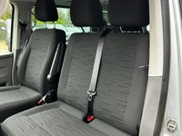 USED 2020 70 VOLKSWAGEN TRANSPORTER SHUTTLE 2.0 TDI SE Minibus Double Cab 5dr Diesel DSG LWB Euro 6 (s/s) (150 ps) 