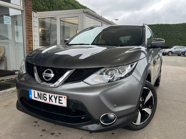 2016 NISSAN QASHQAI