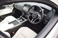 USED 2021 21 JAGUAR XE 2.0 P250i R-Dynamic SE Saloon 4dr Petrol Auto Euro 6 (s/s) (250 ps) PAN ROOF / 1 OWNER / LOW MILES
