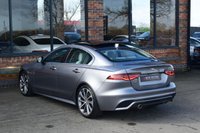 USED 2021 21 JAGUAR XE 2.0 P250i R-Dynamic SE Saloon 4dr Petrol Auto Euro 6 (s/s) (250 ps) PAN ROOF / 1 OWNER / LOW MILES