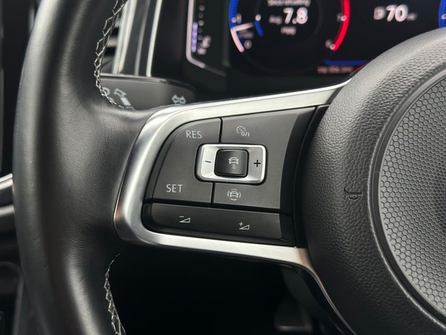 2018 VOLKSWAGEN T-ROC - Photo 11