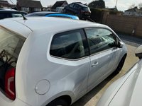 USED 2013 62 VOLKSWAGEN UP! 1.0 Move up! Hatchback 3dr Petrol Manual Euro 5 (60 ps) 70+MPG ++  LOW INSURANCE GROUP