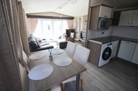USED 2019 DELTA SUPERIOR *OFF-SITE SALE* Nationwide Delivery Available 40ft x 13ft 2 Bedroom