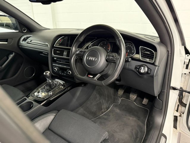 2015 AUDI A4 2015 2.0 TDI Black Edition Plus Saloon 4dr Diesel Manual Euro 5 (s/s) (150 ps) - Photo 9