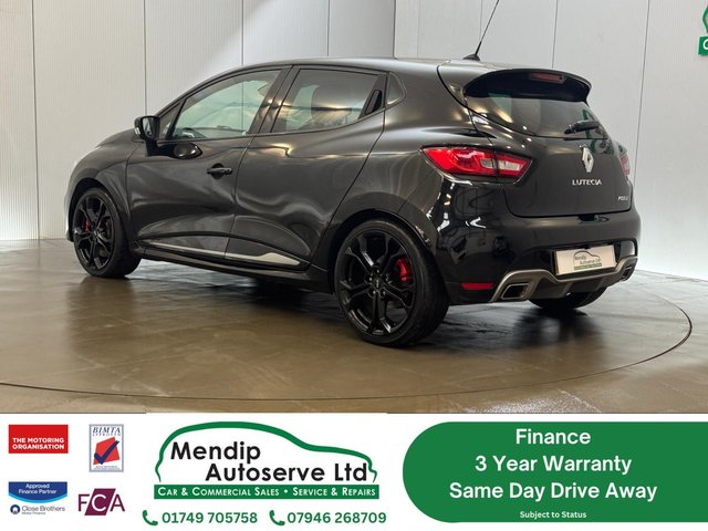 2015 RENAULT CLIO 1.6 TCe Renaultsport Nav Lux Hatchback 5dr Petrol Auto Euro 6 (200 ps) - Photo 9