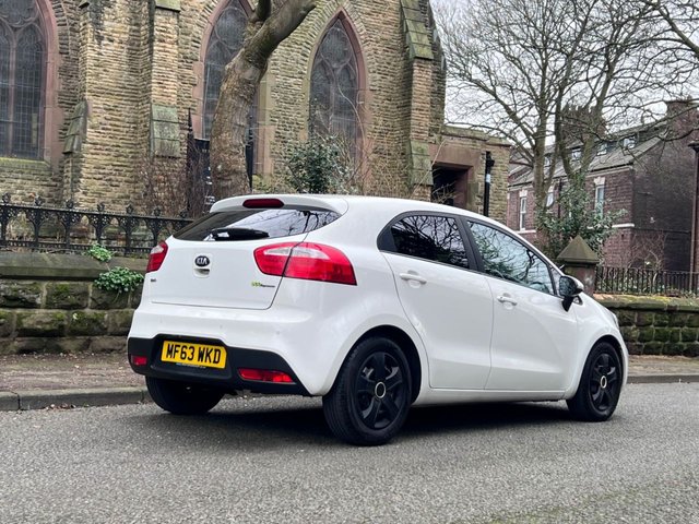 2013 Kia Rio 1L 3 5dr - Photo 5