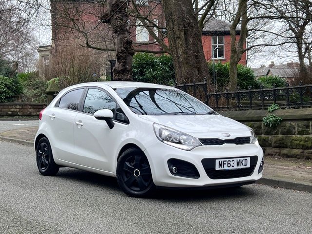 2013 RIO 1.4 3 HATCHBACK 5DR PETROL MANUAL EURO 5 107 BHP 2013 63,612... photo