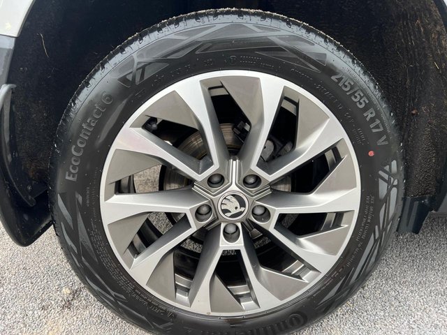 2021 SKODA KAROQ 1.5 TSI ACT SE Drive SUV 5dr Petrol DSG Euro 6 (s/s) (150 ps) - Photo 7