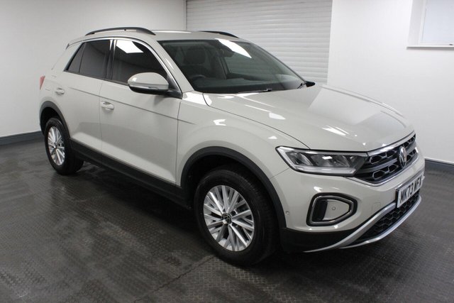 2023 VOLKSWAGEN T-ROC - Photo 3