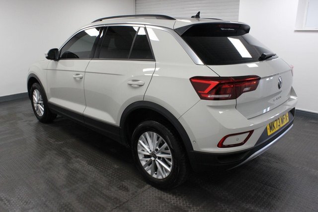 2023 VOLKSWAGEN T-ROC - Photo 4