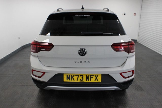 2023 VOLKSWAGEN T-ROC - Photo 5