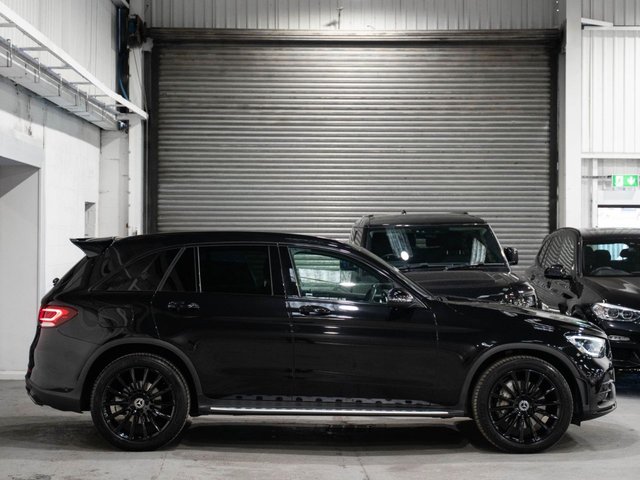 2020 Mercedes-Benz Glc 2L Amg Line 5dr - Photo 8