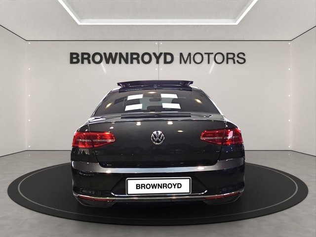 2019 Volkswagen Passat 1.5L Gt 4dr - Photo 4