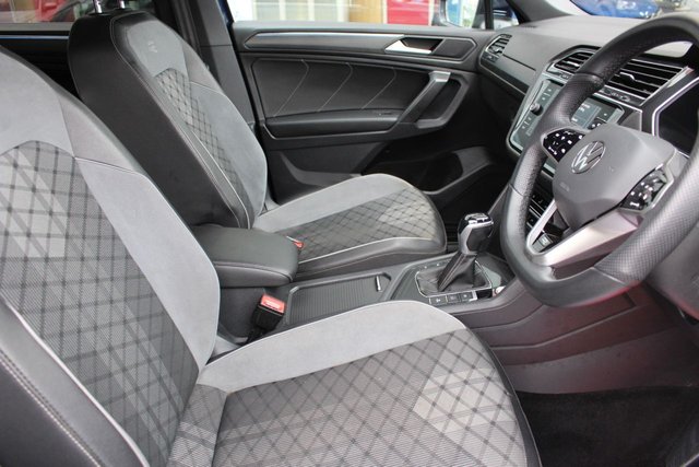 2022 VOLKSWAGEN TIGUAN ALLSPACE 1.5 TSI R-Line SUV 5dr Petrol DSG Euro 6 (s/s) (150 ps) - Photo 11