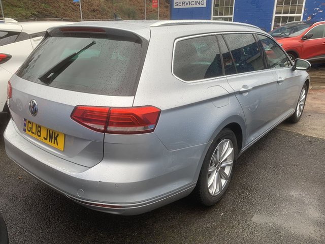 2018 VOLKSWAGEN PASSAT 2.0 TDI SE Business Estate 5dr Diesel DSG Euro 6 (s/s) (150 ps) - Photo 5