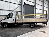 USED 2023 23 IVECO DAILY 2.3D 136PS HPI 14V 35S 3450 TAIL-LIFT DROPSIDE - NO VAT 