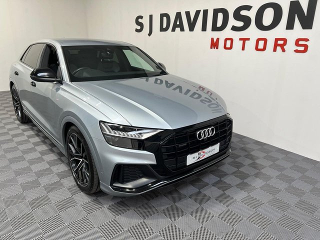 View our AUDI Q8