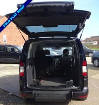 USED 2024 24 FORD GRAND TOURNEO CONNECT 2.0 EcoBlue Titanium WHEELCHAIR ACCESS WAV New Shape, 3 Seats + Wheelchair