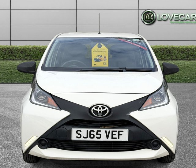 2015 TOYOTA AYGO - Photo 3