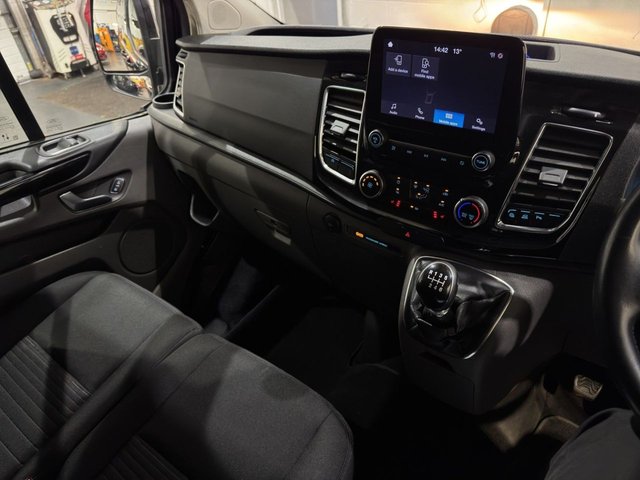 2021 Ford Transit Custom 2L Limited 5dr - Photo 12