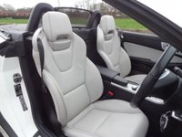 USED 2013 13 MERCEDES-BENZ SLK 2.1 SLK250 CDI Convertible 2dr Diesel G-Tronic+ Euro 5 (s/s) (204 ps)  ONLY 54000 MILES WITH SERVICE HISTORY 