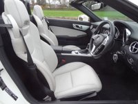 USED 2013 13 MERCEDES-BENZ SLK 2.1 SLK250 CDI Convertible 2dr Diesel G-Tronic+ Euro 5 (s/s) (204 ps)  ONLY 54000 MILES WITH SERVICE HISTORY 