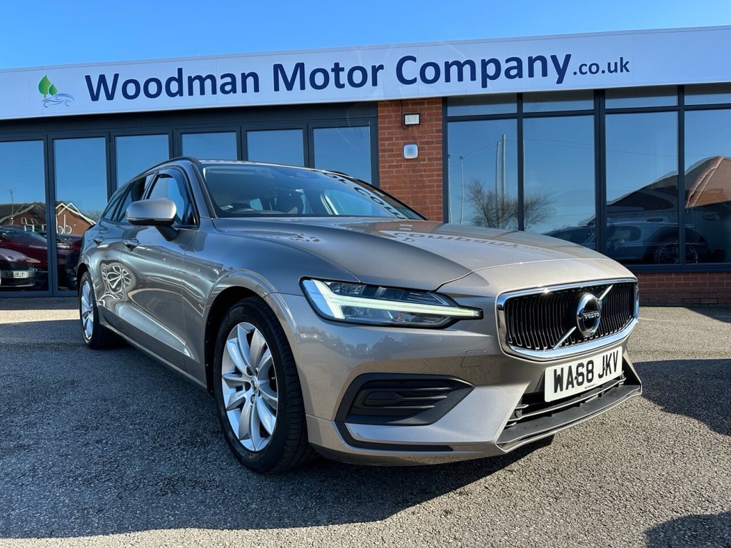 USED 2018 68 VOLVO V60 2.0 D4 Momentum Estate 5dr Diesel Auto Euro 6 (s/s) (190 ps) Navigation Lane Assist High Spec