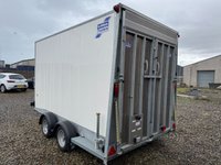 USED TRAILER BOX VAN IVOR WILLIAMS DOUBLE AXLE BOX TRAILER WITH RAMP DOORS