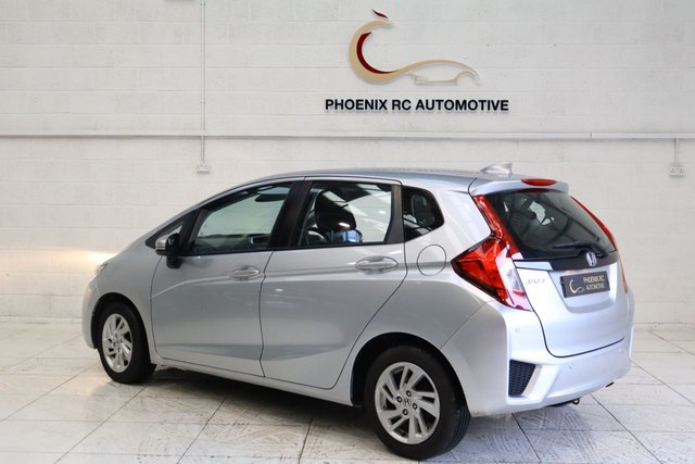 2016 HONDA JAZZ - Photo 6