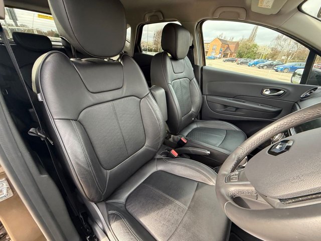 2018 Renault Captur 1.2L Signature X Nav 5dr - Photo 3