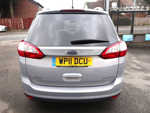 2011 Ford Grand C-Max 1L Titanium 5dr - Photo 5