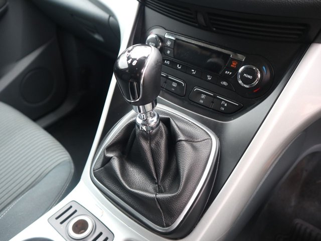 2011 Ford Grand C-Max 1L Titanium 5dr - Photo 7