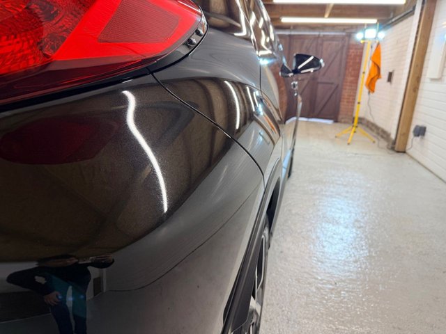 2019 TOYOTA C-HR 1.2 VVT-i Design SUV 5dr Petrol Manual Euro 6 (s/s) (116 ps) - Photo 8