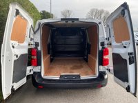 USED 2022 72 VAUXHALL VIVARO 2700 DYNAMIC L1 SWB 1.5TD 120PS High Specification Model With Air Con, Media Screen, Cruise Control, Parking Sensors, Twin Side Doors & Ply Lining!