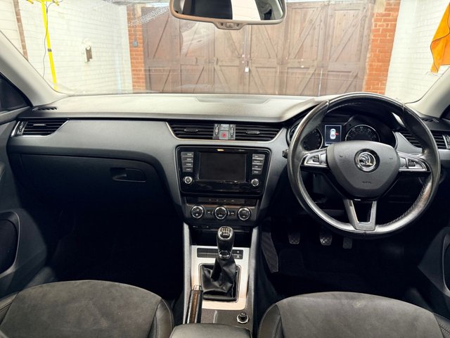 2016 SKODA OCTAVIA 2.0 TDI SE L Hatchback 5dr Diesel Manual Euro 6 (s/s) (150 ps) - Photo 10